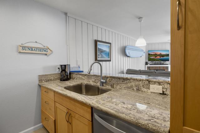 Detail Gallery Image 14 of 62 For 999 N Pacific St #A307,  Oceanside,  CA 92054 - 1 Beds | 1 Baths