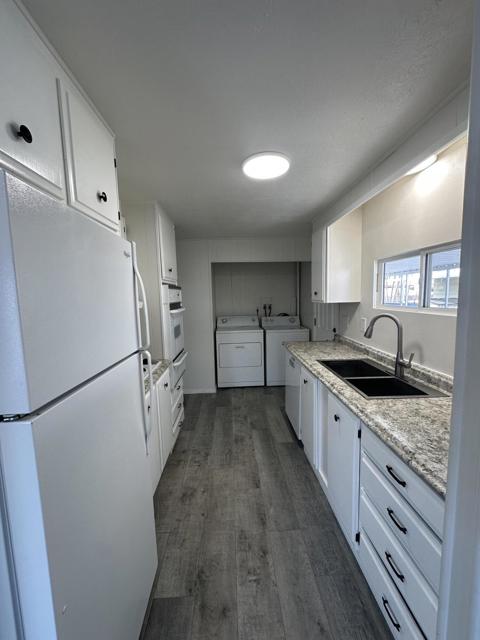 14777 Palm Drive, Desert Hot Springs CA: https://media.crmls.org/mediaz/f01b7a25-fbbc-458c-a3ad-14f086cf1fa2.jpg