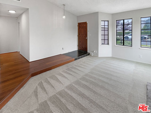 544 Village Road photo 8
