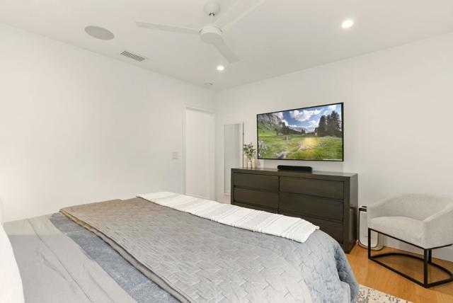 240 Bancroft Road, Burlingame CA: https://media.crmls.org/mediaz/f01c494f-d097-43f8-9576-750b9d5aa15f.jpg