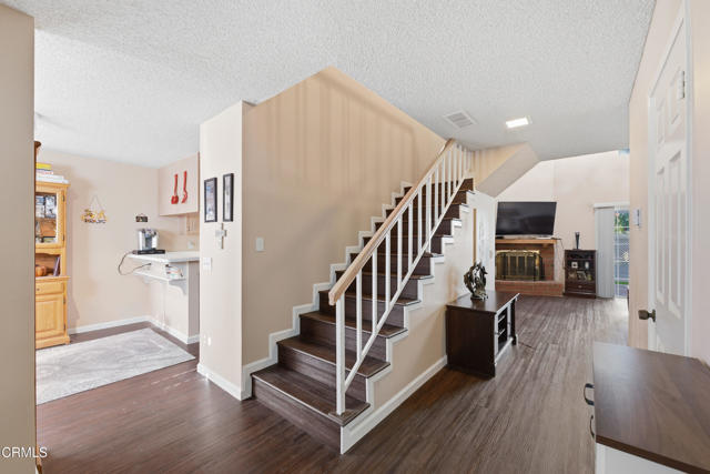 Detail Gallery Image 8 of 36 For 3429 Rio Hato Ct, Camarillo,  CA 93010 - 2 Beds | 2 Baths