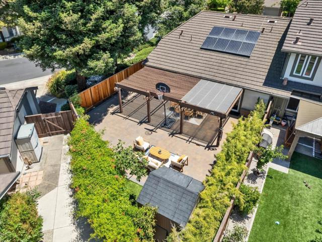4241 Sora Terrace, Fremont CA: https://media.crmls.org/mediaz/f01cfba2-76e9-4720-8730-3c316874c629.jpg