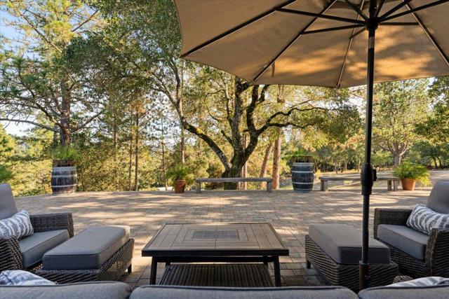 7409 Hihn Road, Ben Lomond CA: https://media.crmls.org/mediaz/f01d6553-774f-47ab-9808-c5b0265f114b.jpg