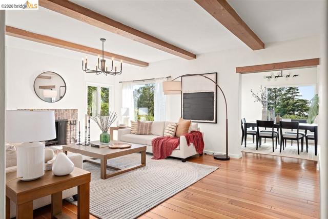 Image 5 of 54 For 450 Vermont Ave