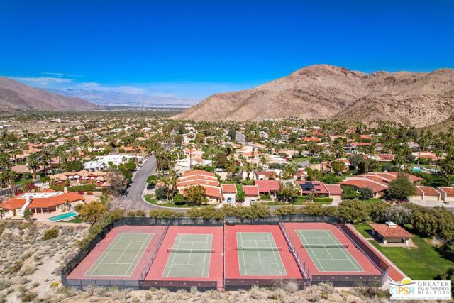 3351 Andreas Hills Drive, Palm Springs CA: https://media.crmls.org/mediaz/f01f3a3c-c6db-4199-87d3-81c5dfad7188.jpg