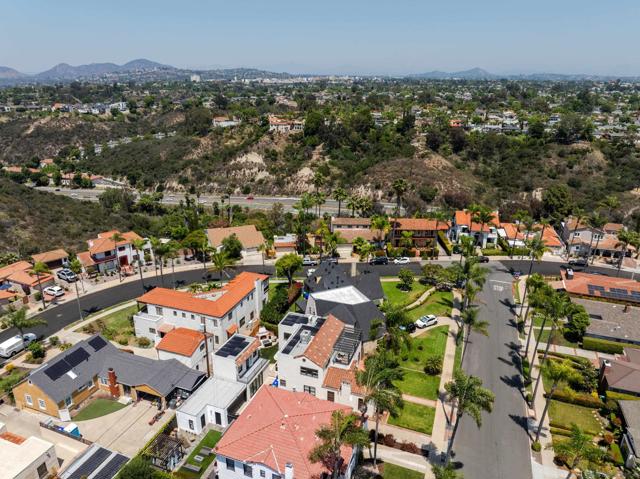 4374 Adams Ave, San Diego CA: https://media.crmls.org/mediaz/f0207a9d-1b7a-4eef-b742-99f6a5a368ee.jpg
