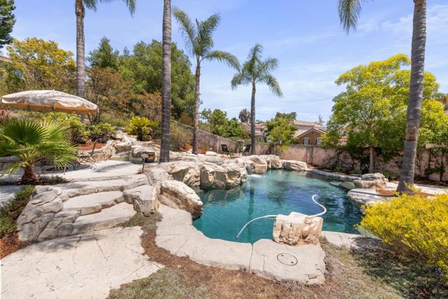 5292 Apennines Circle, San Jose CA: https://media.crmls.org/mediaz/f020a736-ef46-4828-8950-adf325361946.jpg