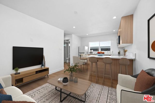 833 5th Street, 100 photo 16