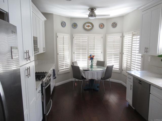 Detail Gallery Image 24 of 44 For 4631 Cyrus Way, Oceanside,  CA 92056 - 3 Beds | 3 Baths