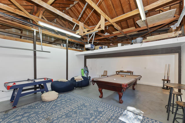 271 Bluebird Court, Big Bear CA: https://media.crmls.org/mediaz/f026a77b-1a5f-45b2-9b85-8551f2adde80.jpg
