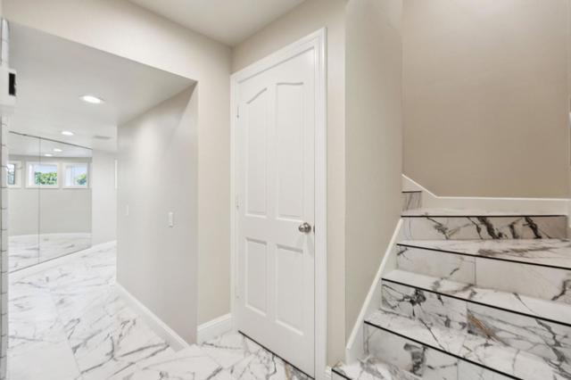 16383 Aztec Ridge Drive, Los Gatos CA: https://media.crmls.org/mediaz/f027146e-61e4-42e8-a1c6-6a02d1cd5b3d.jpg