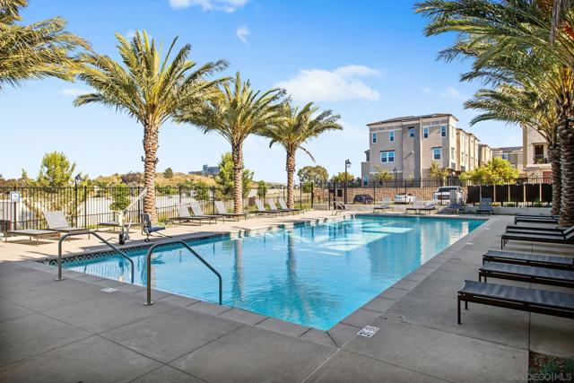 1202 Sunrise Vw, San Marcos CA: https://media.crmls.org/mediaz/f0272003-6e3a-4092-ae05-54aa2f75b2c0.jpg