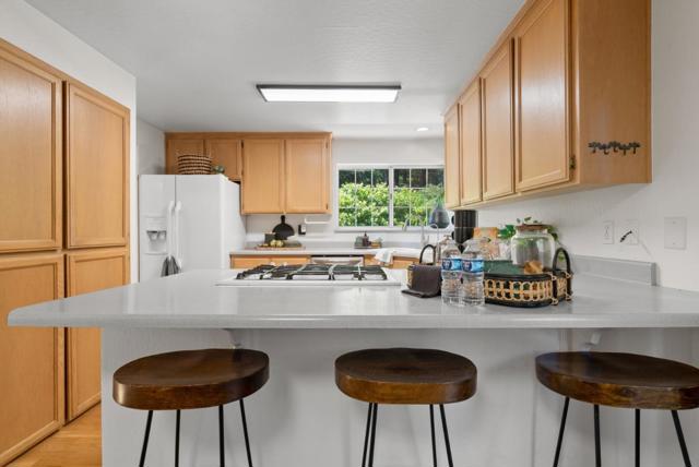 105 William Way, Felton CA: https://media.crmls.org/mediaz/f02745d9-59df-4264-8b54-9ecc2c3f0e04.jpg