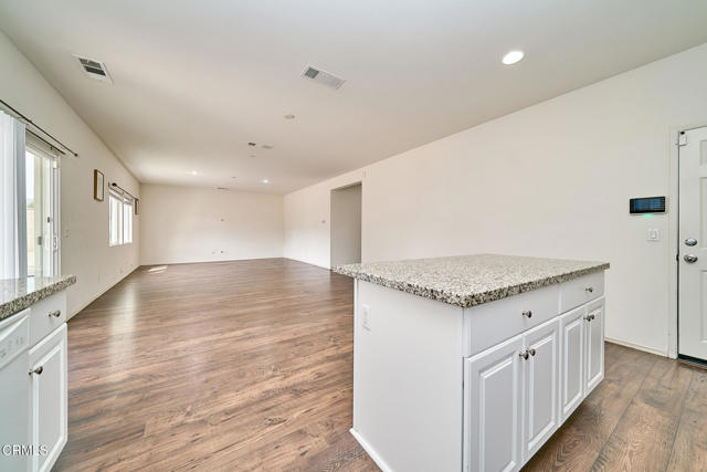 Detail Gallery Image 20 of 62 For 3193 Quarry Dr, Jurupa Valley,  CA 92509 - 4 Beds | 3 Baths