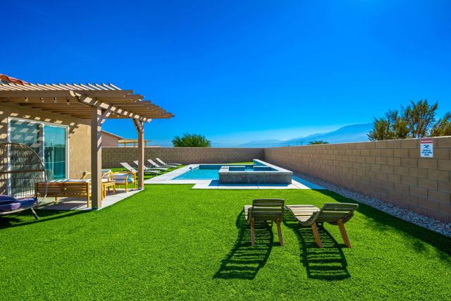 Image 22 of 38 For 9705 Puesta Del Sol Place