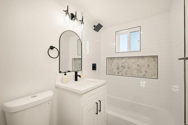 Detail Gallery Image 10 of 21 For 4774 Chickasaw Ct, San Diego,  CA 92117 - 3 Beds | 2 Baths