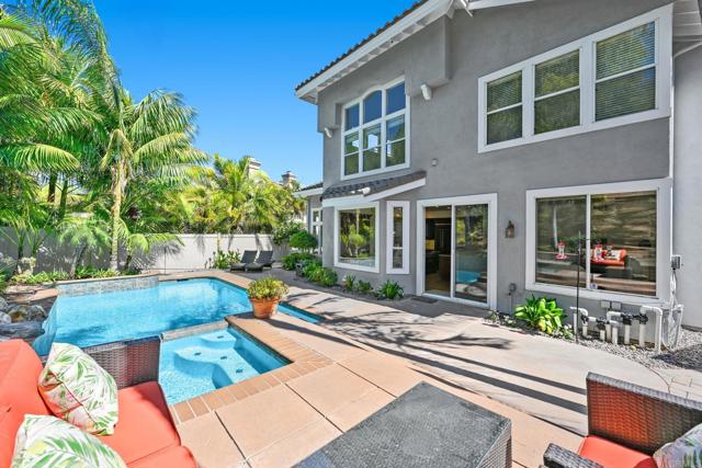 6990 Blue Orchid Lane, Carlsbad CA: https://media.crmls.org/mediaz/f029ebc3-8d24-48ca-80a8-c6a35b04d76f.jpg