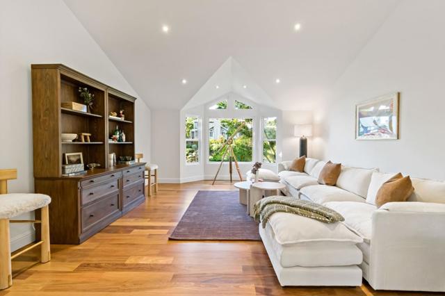 10 Bennett Road, Redwood City CA: https://media.crmls.org/mediaz/f029fdbc-b5d1-4861-b04d-581574f79844.jpg