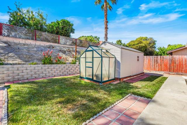 Detail Gallery Image 24 of 25 For 4136 Lynette Cir, Oceanside,  CA 92056 - 3 Beds | 2 Baths