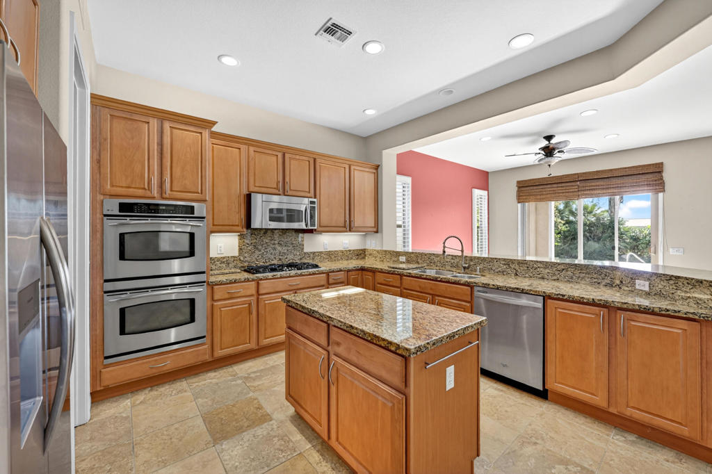 MLS #219139285DA image #15