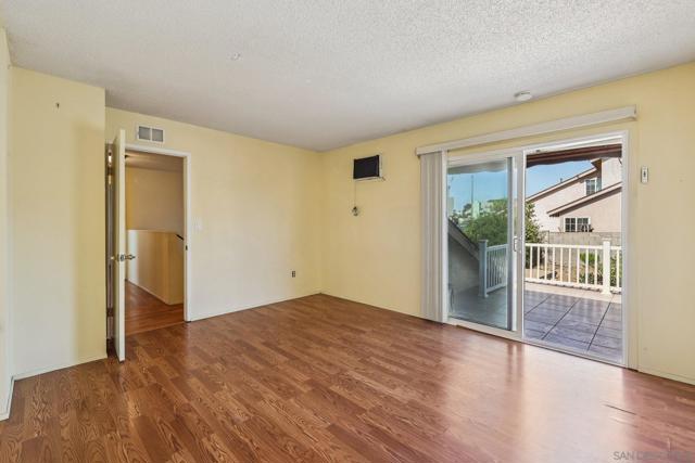 823 Fuchsia Ln, San Diego CA: https://media.crmls.org/mediaz/f02f2723-40e8-4c63-a65f-10275de9a669.jpg