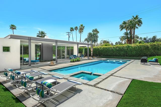 633 N Belardo Road, Palm Springs CA: https://media.crmls.org/mediaz/f02f6ee4-aaf6-403d-b66e-7c6dc04b1aac.jpg