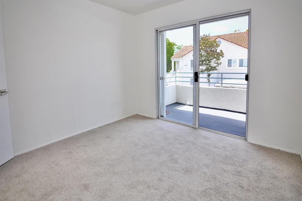 9990 Scripps Westview - photo 12