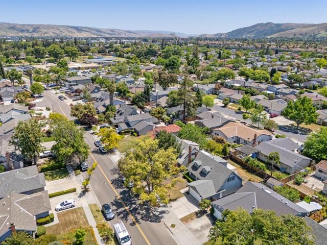 260 Bangor Avenue, San Jose CA: https://media.crmls.org/mediaz/f02fe14c-30b7-4b0b-9ac5-582257967f04.jpg