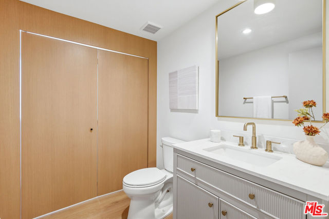 4800 La Villa Marina, C photo 24