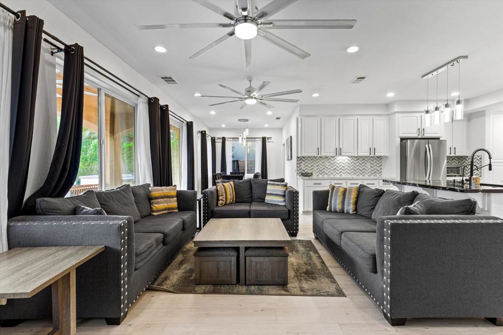 MLS #219139288DA image #2