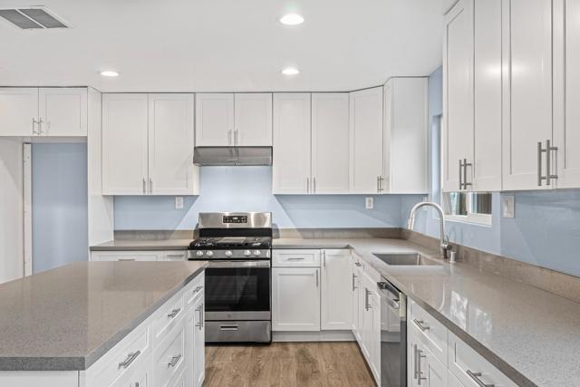 95 Farrell Avenue, Gilroy CA: https://media.crmls.org/mediaz/f0316166-5f2c-4566-a3cf-05959a9776e0.jpg
