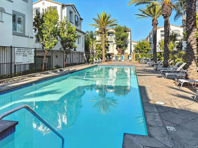 2454 Antlers Way, San Marcos CA: https://media.crmls.org/mediaz/f0317ab9-01ac-4829-9324-0ef7c970090c.jpg