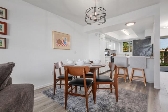 2475 Jefferson, Carlsbad CA: https://media.crmls.org/mediaz/f031c1be-0e35-4d27-a061-a1ab0ca06608.jpg