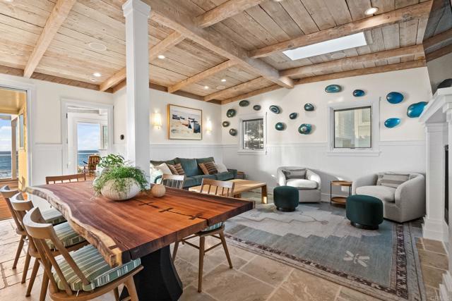 Detail Gallery Image 2 of 60 For 1615 Ocean Front St, San Diego,  CA 92107 - 2 Beds | 2 Baths