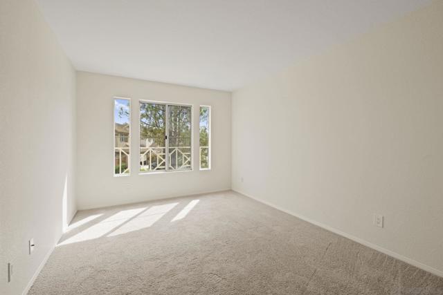 12518 Cavallo St, San Diego CA: https://media.crmls.org/mediaz/f0335c48-21d5-45a1-ac7e-da1389b94fa2.jpg