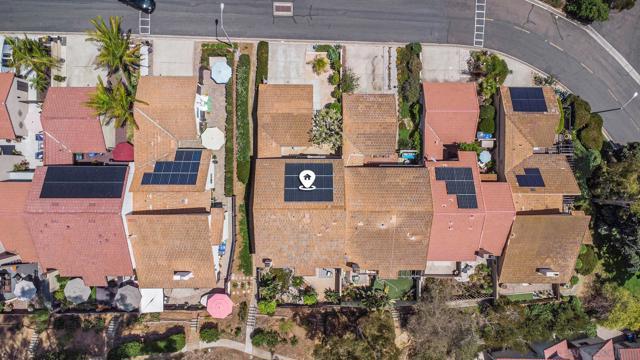2026 Avenue of the Trees, Carlsbad CA: https://media.crmls.org/mediaz/f0335d3d-ca2d-42f9-a702-593219ac8e11.jpg
