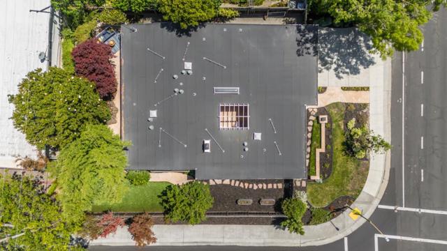 821 E Meadow Drive, Palo Alto CA: https://media.crmls.org/mediaz/f034f1fc-109b-4adc-888b-7188cb8ea624.jpg