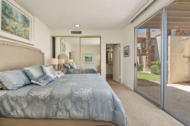 78125 Cabrillo Lane, Indian Wells CA: https://media.crmls.org/mediaz/f035f6bc-912b-4962-b272-de58864a885d.jpg
