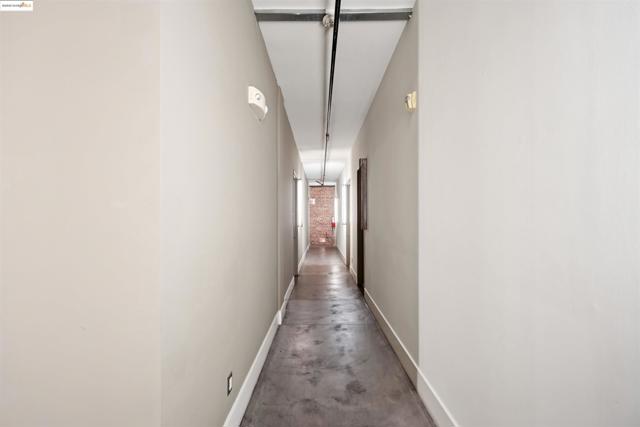 83 McAllister St, San Francisco CA: https://media.crmls.org/mediaz/f0364f49-836b-40e5-8392-8a8fe66d3b2f.jpg