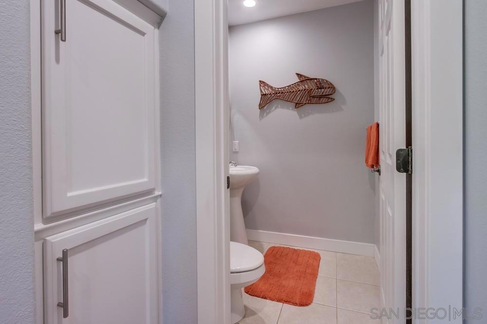 MLS #250026575SD img 18