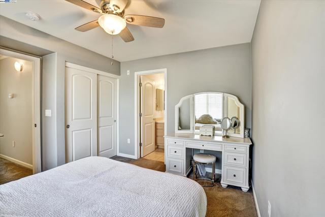 140 Selby Ln, Livermore CA: https://media.crmls.org/mediaz/f0396048-ec78-49d8-a882-21fb039e6515.jpg