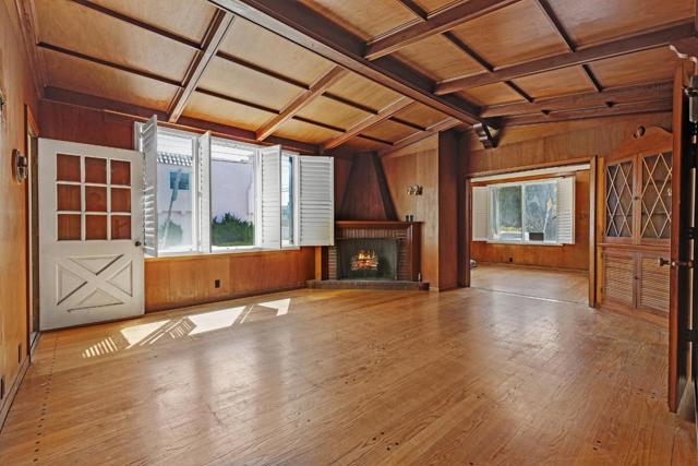 200 Cayuga Avenue, San Francisco CA: https://media.crmls.org/mediaz/f03a3a2d-5b11-4a20-b6b7-12de8b72e5c8.jpg