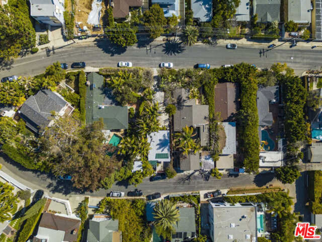 1215 Hilldale Ave, Los Angeles CA: https://media.crmls.org/mediaz/f03a9761-6e36-481e-b58c-642e476840ca.jpg