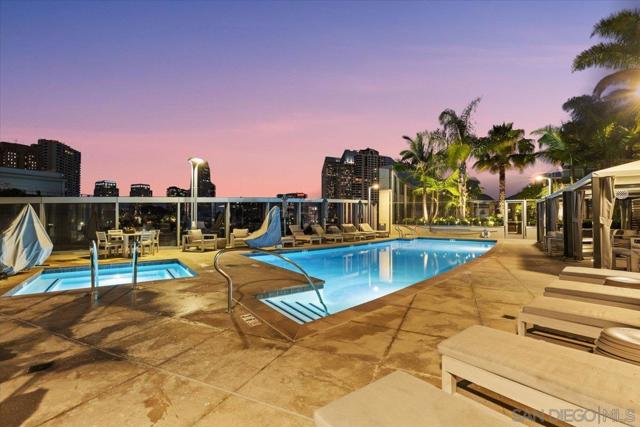 888 W E Street, San Diego CA: https://media.crmls.org/mediaz/f03add0b-5f97-4929-8c3f-0536aade72b6.jpg