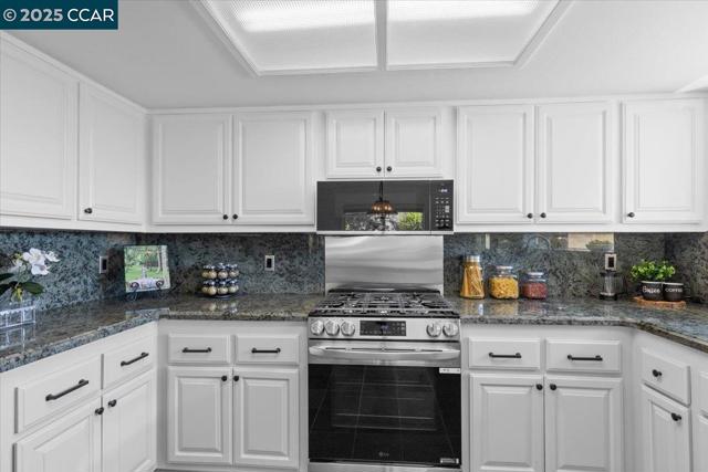 491 Camelback Rd, Pleasant Hill CA: https://media.crmls.org/mediaz/f03c4a81-836d-4c64-b0e9-47073055296c.jpg