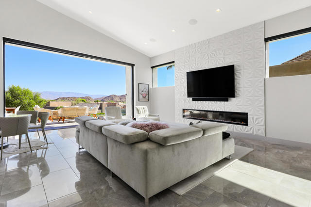 48832 Cassia Place, Palm Desert, CA 92260