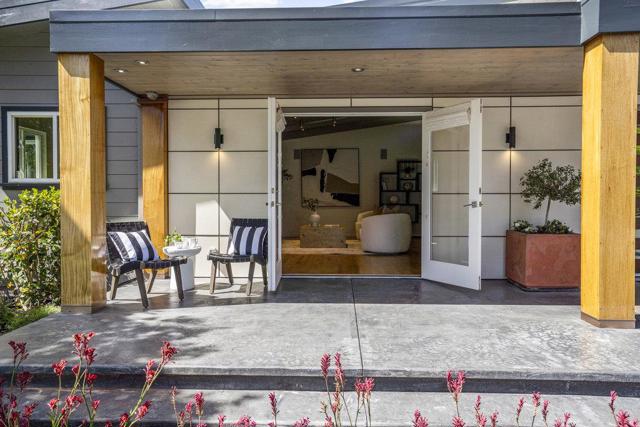 599 Dawn Drive, Sunnyvale CA: https://media.crmls.org/mediaz/f03dbcbc-9bb7-45bf-854a-c2b6cff0719c.jpg