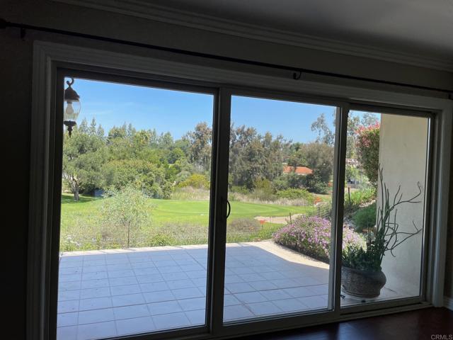 Detail Gallery Image 2 of 13 For 17472 Plaza Abierto #11,  Rancho Bernardo (San Diego),  CA 92128 - 2 Beds | 2 Baths