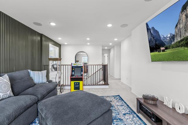 Detail Gallery Image 16 of 30 For 35076 Hacienda Heights, Fallbrook,  CA 92028 - 4 Beds | 3 Baths