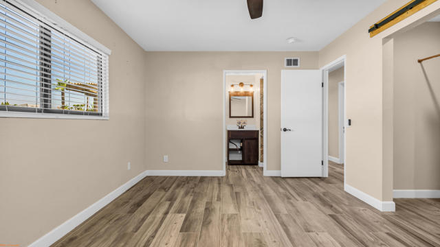 41955 Largo, Palm Desert CA: https://media.crmls.org/mediaz/f03fe9c4-3006-47a7-97fb-9165b0390b68.jpg